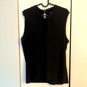 Tahari Top